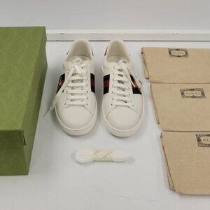 (65361-1) Gucci White Bee Runner Shoes - Size 8 Men's